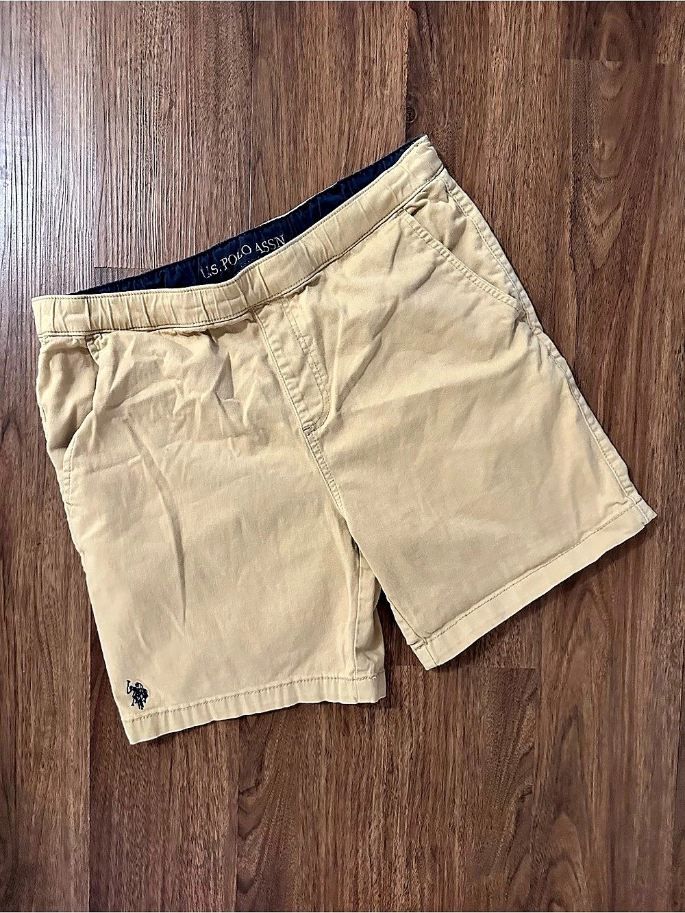 U.S. Polo Assn. Activate Stretch Chino Shorts. Large